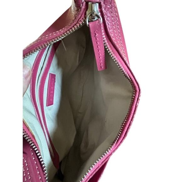 Y2K BCBGirls Hot Pink Shoulder Bag with Buckle Detail - Picture 6 of 6